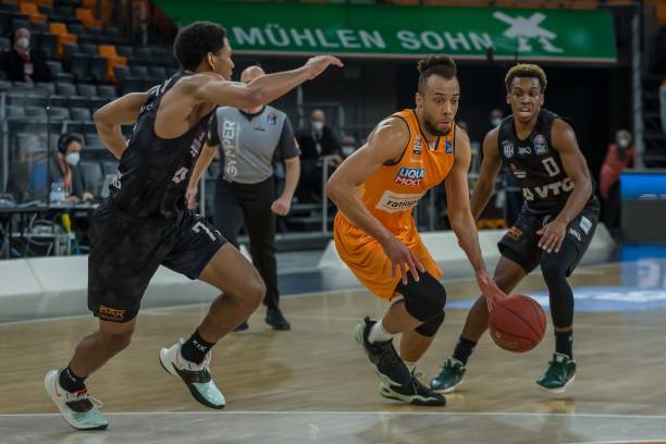 献了一场精 献了一场精