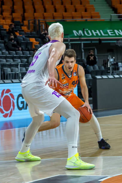 演讲中明确 演讲中明确