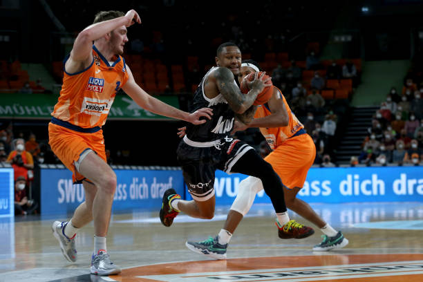 高度重视 高度重视